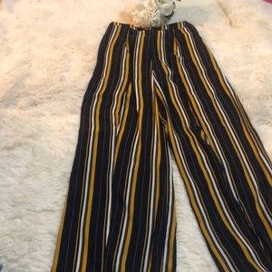 Long pant open in the front